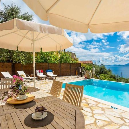 Villa Katerina Katavolos ภายนอก รูปภาพ