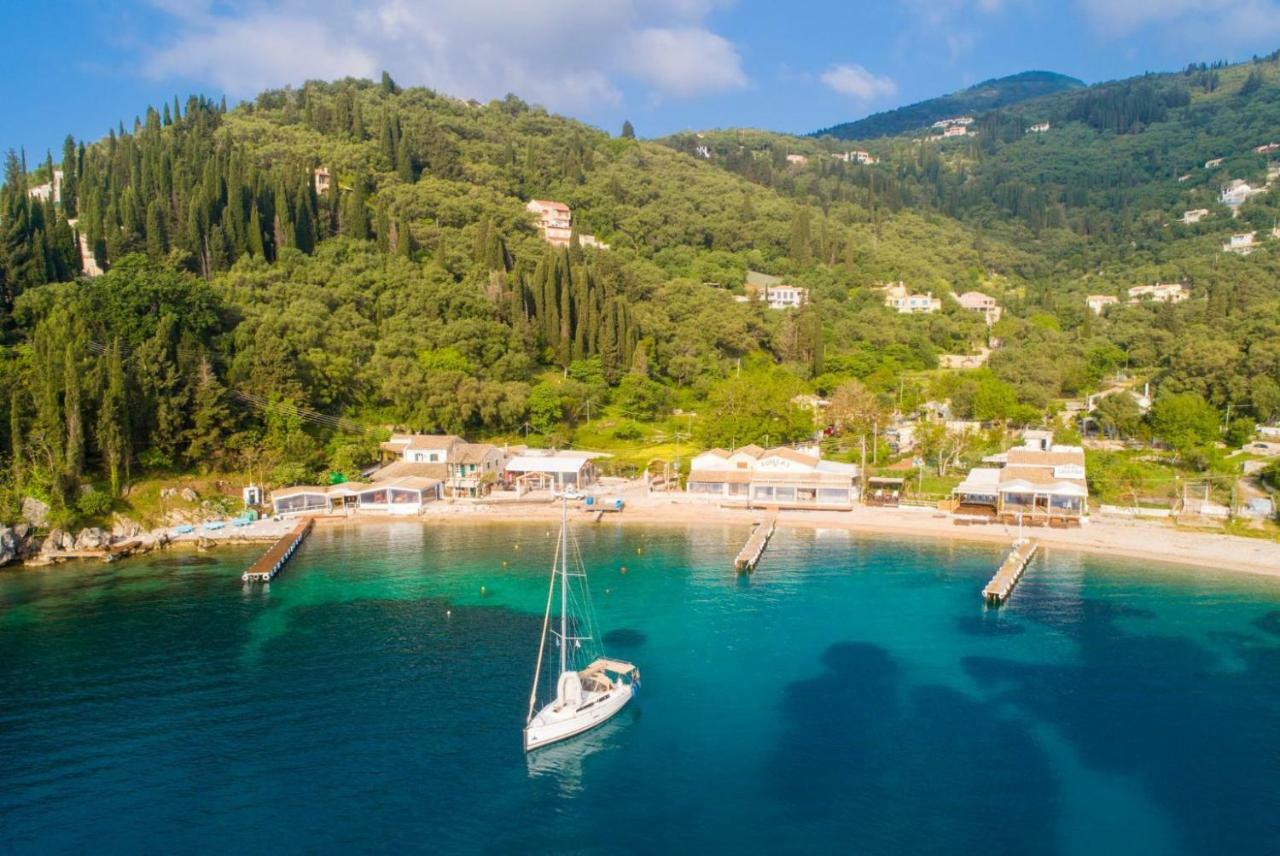 Villa Katerina Katavolos ภายนอก รูปภาพ